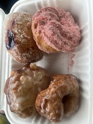 9th and Hennepin Donuts by null