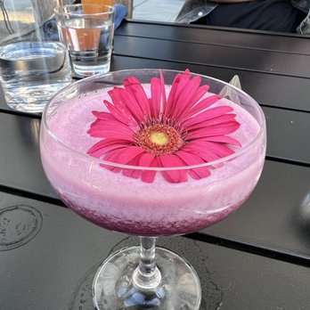 Woodblock - Summer in the Hamptons (cocktail) - Cocktail Bars Near Me - Redmond, Washington