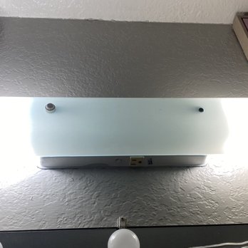 Honest Electric - Old ugly bathroom lights - Electricians Near Me