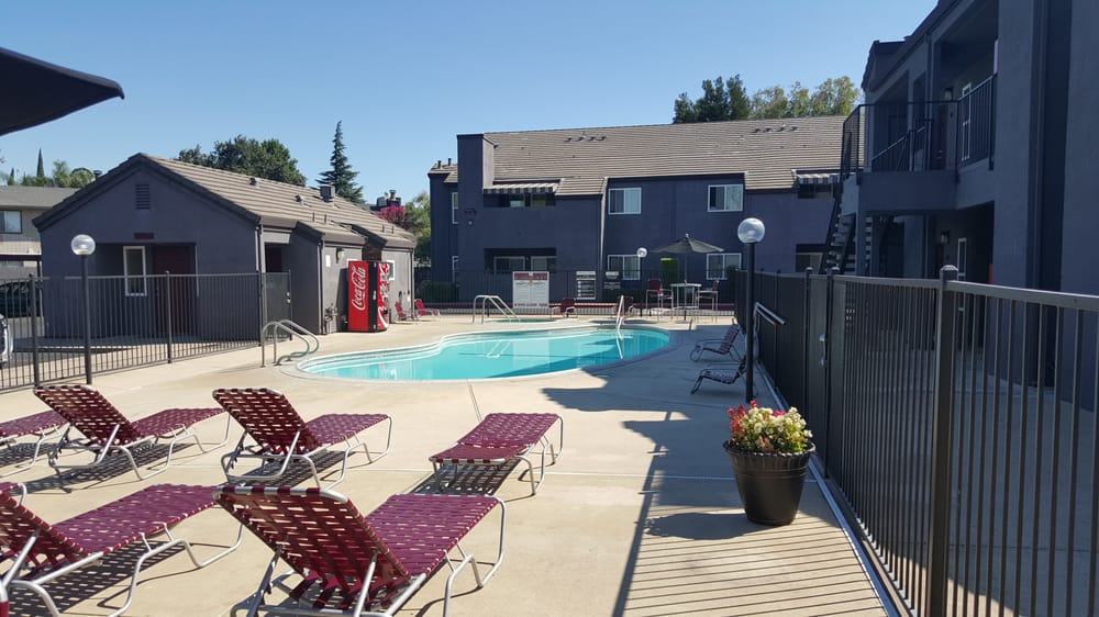 MONTECITO COVE Updated October 2024 1918 S Church St, Lodi, California Apartments Phone