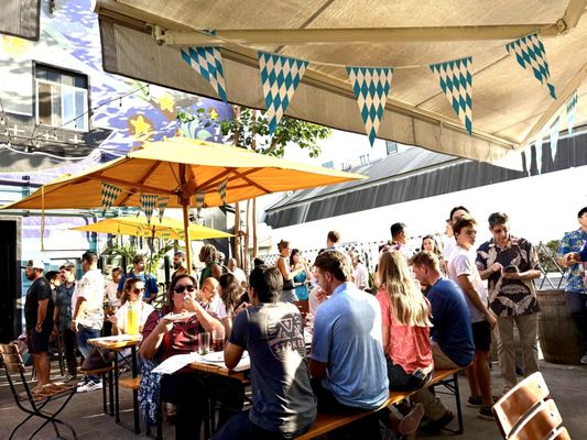 Aloha Beer Company by null