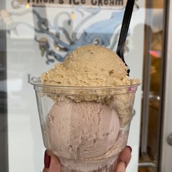 Rhea's Ice Cream