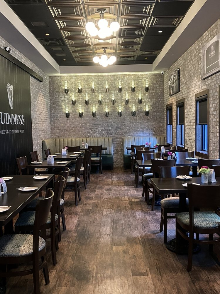 Grafton Street Pub Image