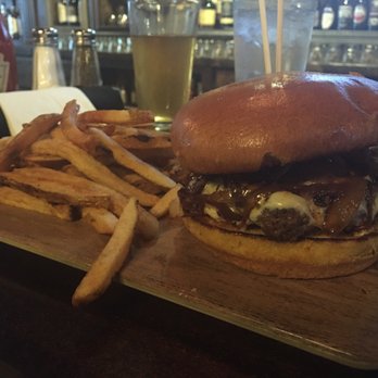The Kettle Black Kitchen & Pub - Burger.... no LT - Gastropubs Near Me - Phoenix, Arizona