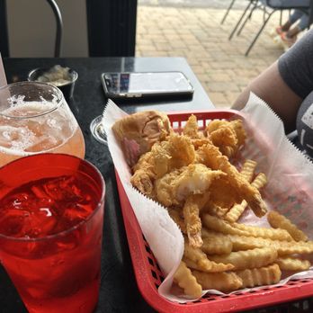 Chillax - St.Peters - Shrimps and fries - Beer Bar Near Me - St. Peters, Missouri Chillax - St.Peters - Shrimps and fries - Beer Bar Near Me - St. Peters, Missouri