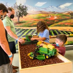 Kids Discovery Station