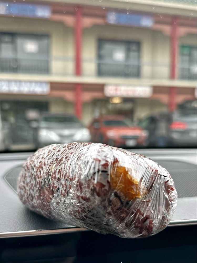 Huge Tree Pastry