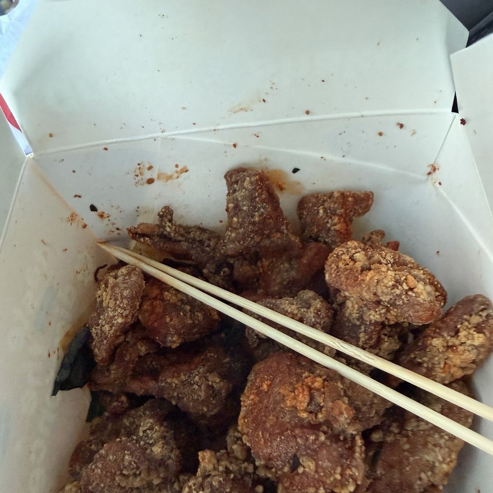 Green Shaker by Ten Ren - 11. Popcorn Chicken 鹽酥雞 - Bubble Tea Near Me - Walnut, California
