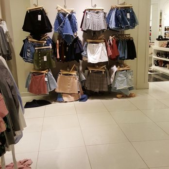 XXI FOREVER - Updated February 2025 - 17 Photos - 11149 W 95th St