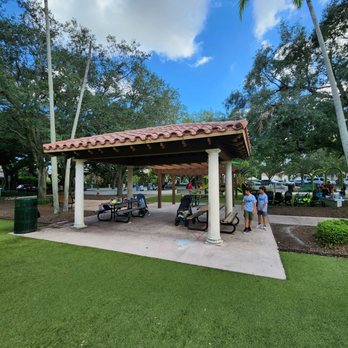 Salvadore Park - Tennis Near Me - Coral Gables, Florida Salvadore Park - Tennis Near Me - Coral Gables, Florida