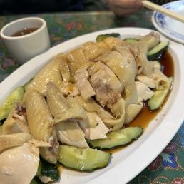 Hainanese chicken (half)
