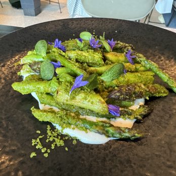 Published on Main - Green Asparagus (No Stock) - Tapas/Small Plates Near Me - Vancouver, British Columbia