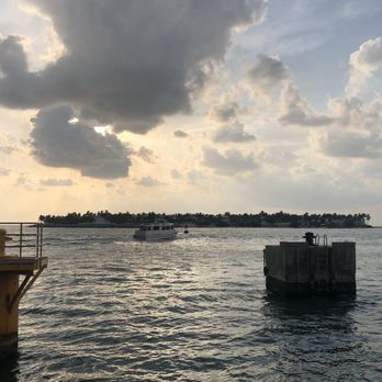 Latitudes - Sunset Key Cottages - Waiting for the ferry. - Seafood Near Me - Key West, Florida