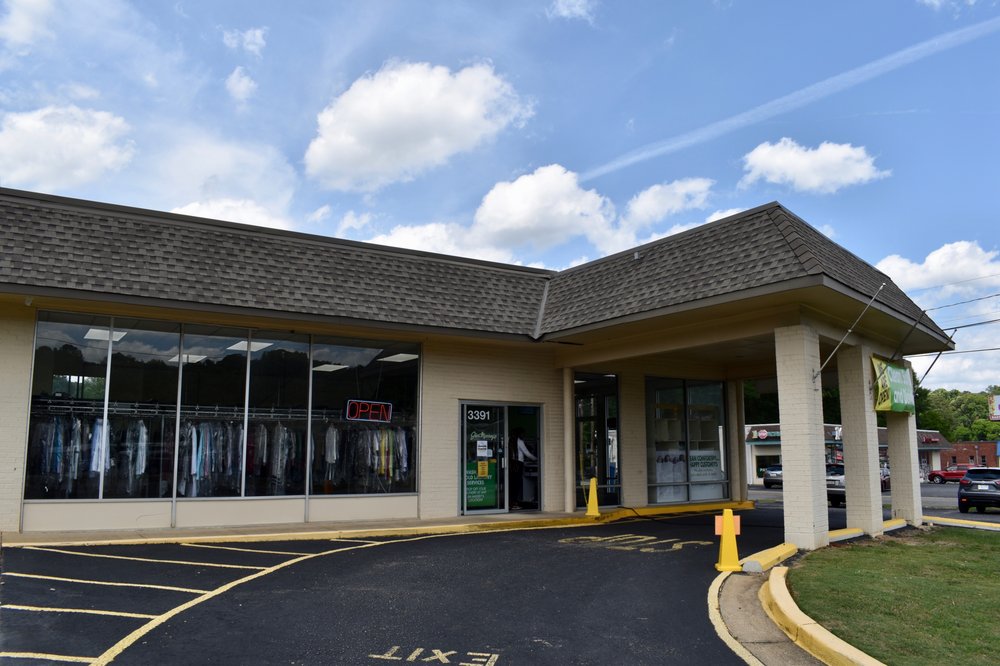 JIM MASSEY’S CLEANERS HOLIDAY DRIVE Updated September 2024 10 Photos 3391 Atlanta Hwy