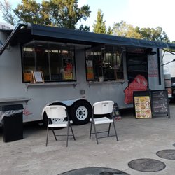 Auntie’s Mobile Kitchen