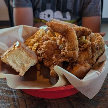 Warrior Wings - 4 Piece Chicken Tender MRE - Chicken Wings Near Me - Wauseon, Ohio
