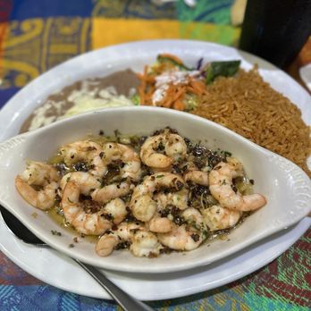 La Costa Mariscos - Shrimp in delicious garlic - Mexican Near Me - Bakersfield, California