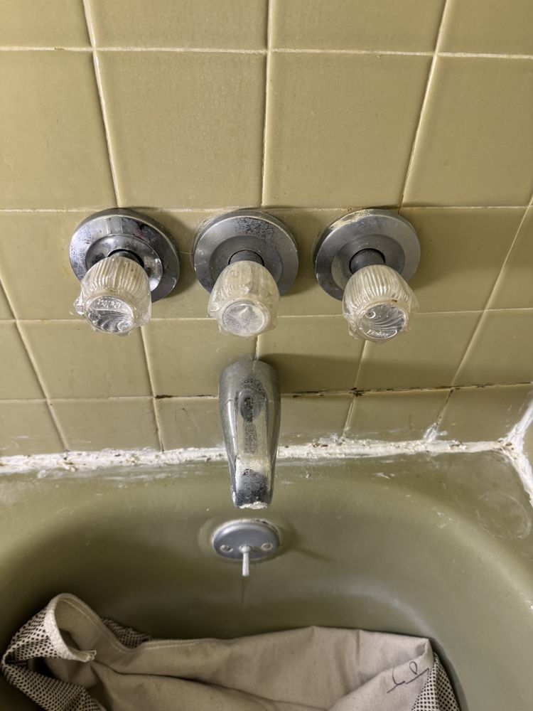 Slide of Aquapro Plumbing & Heating