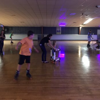 Wheels Family Skating Center - Skating Rinks Near Me - Temple, Texas