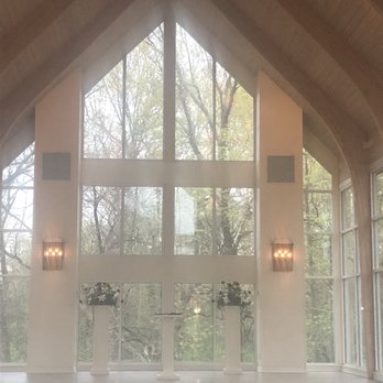 Glass Chapel - Wedding Chapels Near Me - Broken Arrow, Oklahoma Glass Chapel - Wedding Chapels Near Me - Broken Arrow, Oklahoma