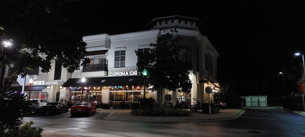 Corona Cigar Company & Montecristo Lounge by null