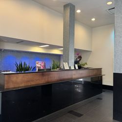 Hotel Le Marais - Front desk