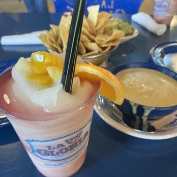 La Gloria - Mexican Near Me - San Antonio, Texas