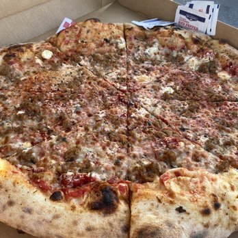 King Dough Indy - Pizza Near Me - Indianapolis, Indiana King Dough Indy - Pizza Near Me - Indianapolis, Indiana