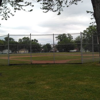 Jfk Playground - Ball diamond is exceptionally well maintained - Parks Near Me - Buffalo, New York Jfk Playground - Ball diamond is exceptionally well maintained - Parks Near Me - Buffalo, New York