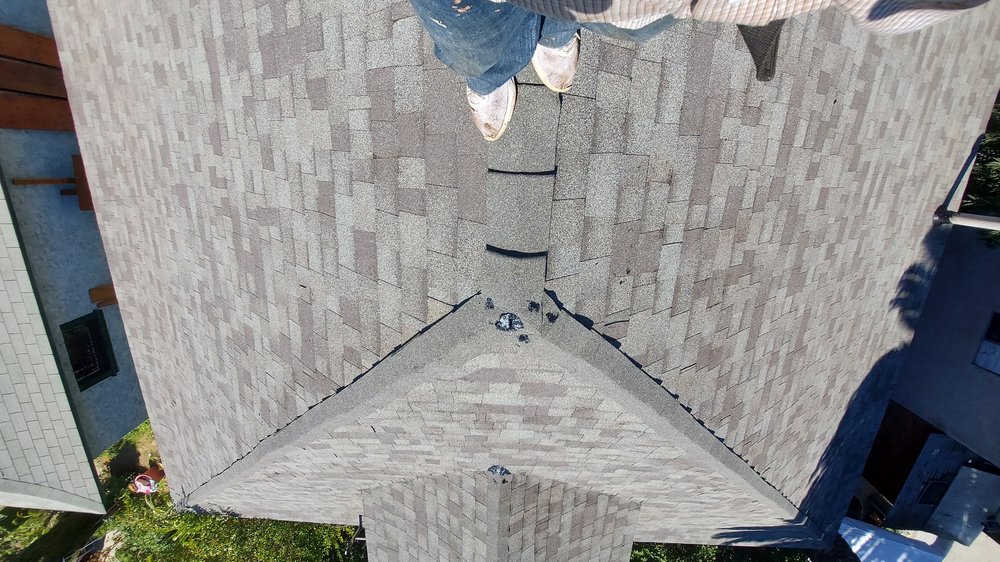 Slide of A Gutierrez Roofing