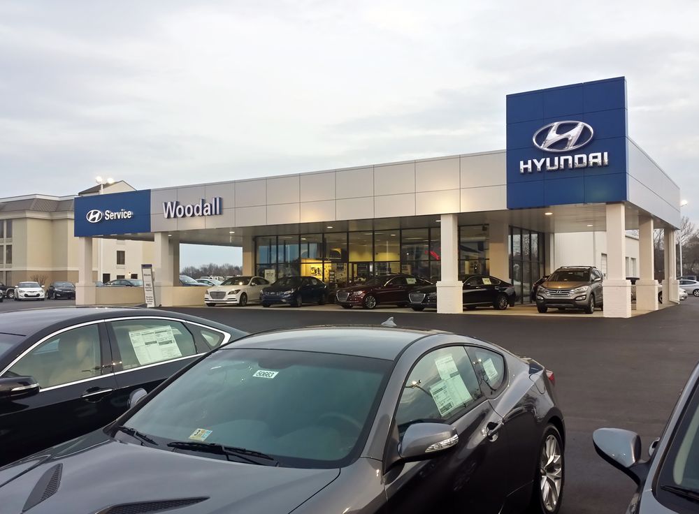 WOODALL ROBERT HYUNDAI - Updated September 2024 - 2143 Riverside Dr ...