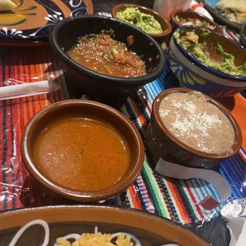 El Canario Carnitas - Mexican Near Me - Temecula, California El Canario Carnitas - Mexican Near Me - Temecula, California