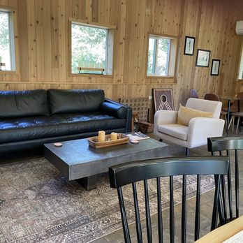 Terra Vista Chalet - Cozy convos area! - Hotels Near Me - Port Angeles, Washington Terra Vista Chalet - Cozy convos area! - Hotels Near Me - Port Angeles, Washington