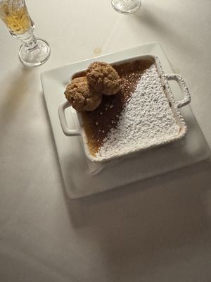 L'Antoinette French Restaurant by null