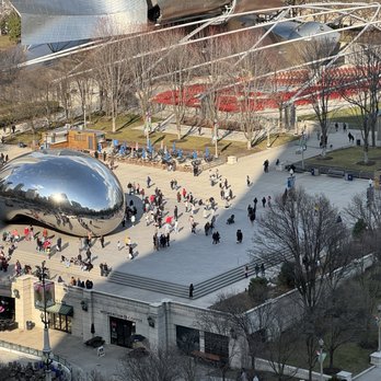 Cindy's Rooftop - Millennium Park view - New American Near Me - Chicago, Illinois