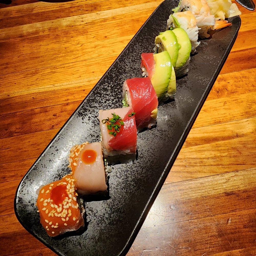 Houston's Restaurant - New American Near Me - Irvine, California