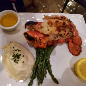 Roxy Restaurant & Bar - Bars Near Me - Reno, Nevada Roxy Restaurant & Bar - Bars Near Me - Reno, Nevada