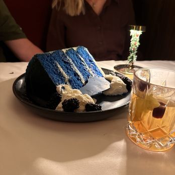 Jeff Ruby's Steakhouse - Lexington - Wildcat Cake and Smoked Old Fashioned - Steakhouses Near Me - Lexington, Kentucky Jeff Ruby's Steakhouse - Lexington - Wildcat Cake and Smoked Old Fashioned - Steakhouses Near Me - Lexington, Kentucky