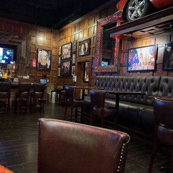 Little Red Corvette - the interior of a sports bar - Bars Near Me - Pittsburgh, Pennsylvania Little Red Corvette - the interior of a sports bar - Bars Near Me - Pittsburgh, Pennsylvania