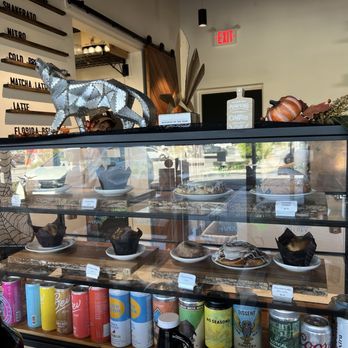 Lobos Coffee Roasters - Coffee Roasteries Near Me - Winter park, Florida Lobos Coffee Roasters - Coffee Roasteries Near Me - Winter park, Florida