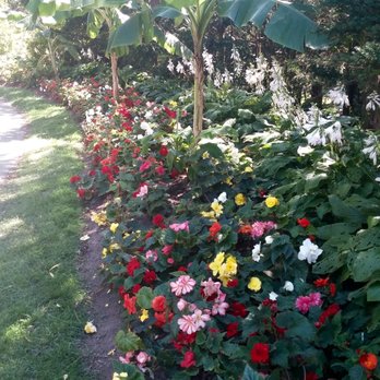 Edwards Gardens - Parks Near Me - North York, Ontario Edwards Gardens - Parks Near Me - North York, Ontario