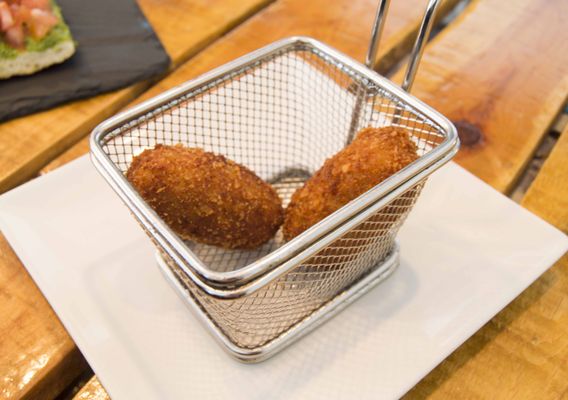 La Tasqueta del Mercat Ruzafa by null