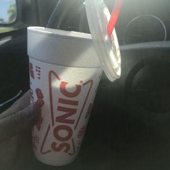 Sonic Drive-In - Before I looked inside I was enjoying this drink. I later got a stomach ache when I went to go for some ice and saw a dead fungus gnat. - Burgers Near Me - Ft Myers, Florida Sonic Drive-In - Before I looked inside I was enjoying this drink. I later got a stomach ache when I went to go for some ice and saw a dead fungus gnat. - Burgers Near Me - Ft Myers, Florida