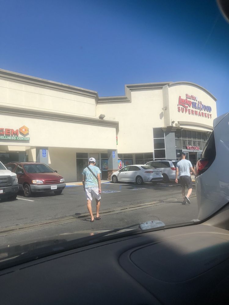 MAGIC MATTRESS Updated October 2024 11 Photos & 14 Reviews 12093