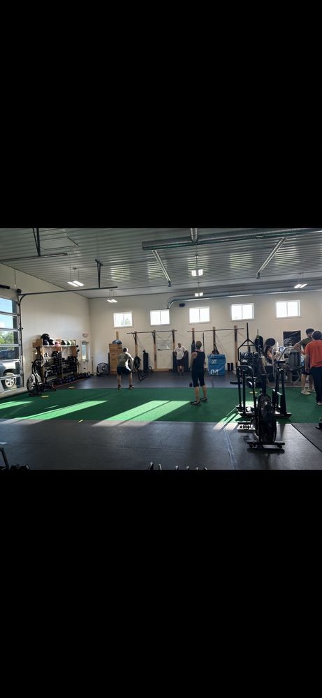 KS Fitness and Training Logo