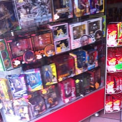 La Roca Games - Genial escaparate de figuras