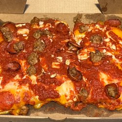 Minsky's Pizza - New Detroit pizza (gluten free) looks like a hot mess but it was delicious.