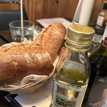 Sotto Mare - Bread - Seafood Near Me - San Francisco, California