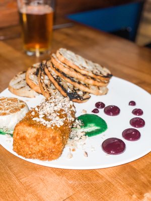 Altura Bistro by null