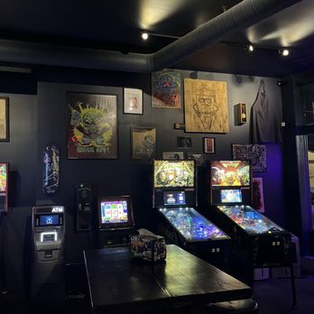 Platypus - Cocktail Bars Near Me - St. Louis, Missouri